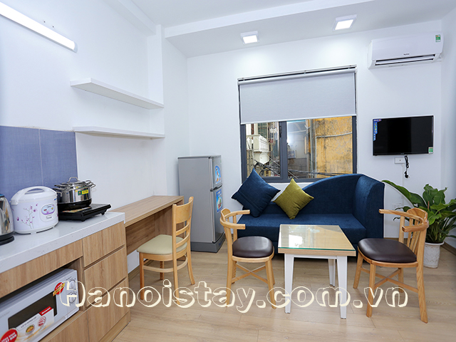 Cheap Serviced Apartment for rent in Giang Vo street, Ba Dinh 4