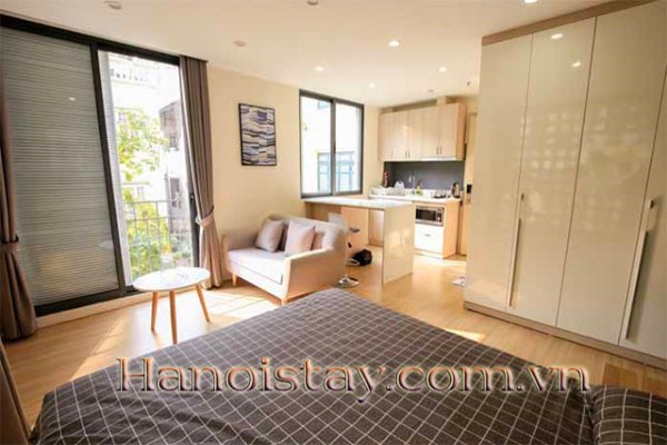 Cheap Studio apartment for rent in Doi Can street, Ba Dinh 1