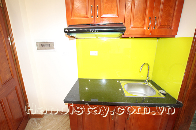 Cheap Studio Apartment For Rent in Kim Ma street, Ba Dinh 4