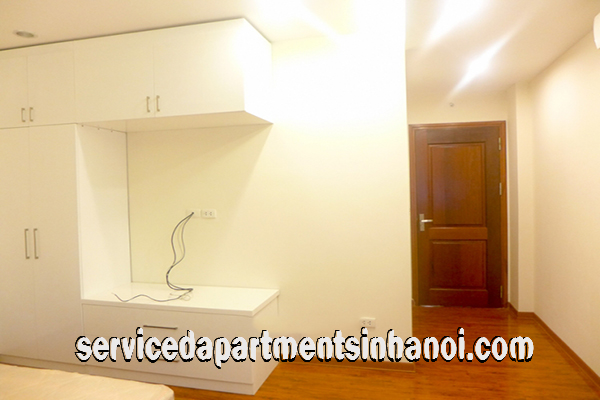 Cheap Studio apartment for rent near Sofitel Hotel and Truc Bach Lake, Ba Dinh 4