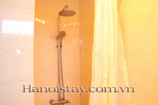 Cheap Studio Apartment Rental Close to Lotte Center, Ba Dinh 1