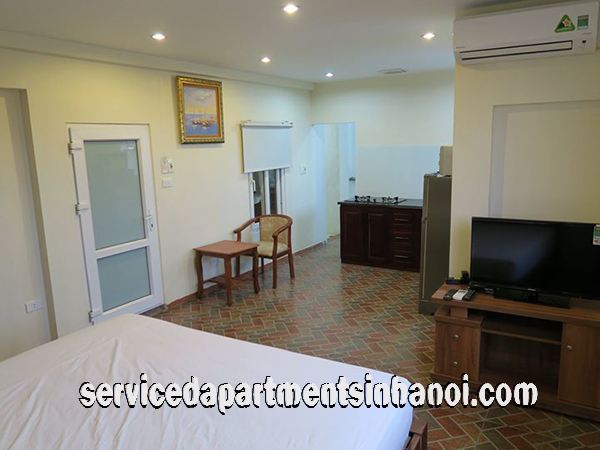 Cheap Studio Apartment Rental in Doi Can str, Ba Dinh 2