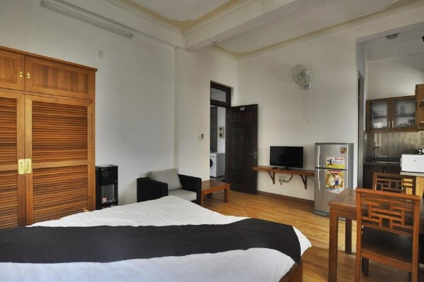 Cheap Studio Apartment Rental in To Ngoc Van st, Tay Ho district 5