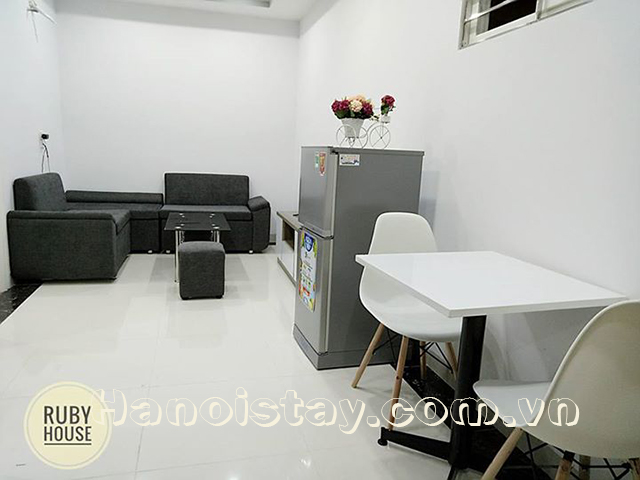 Cheap Two bedroom Apartment For Rent in Nui Truc Street, Ba Dinh 3
