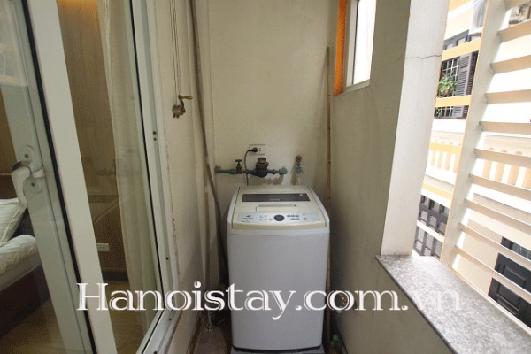 Cheap Two bedroom Apartment Rental in Hoang Cau street, Dong Da 9