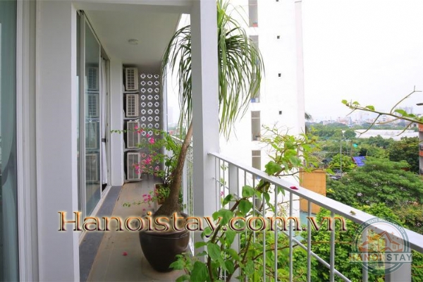 *Come and enjoy the modern and comfortable life in this super bright two-bedroom apartment* 17