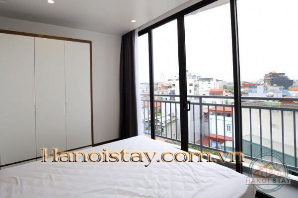 *Come and experience this premier 2 bedroom apartment with extremely attractive prices and incentives* 15