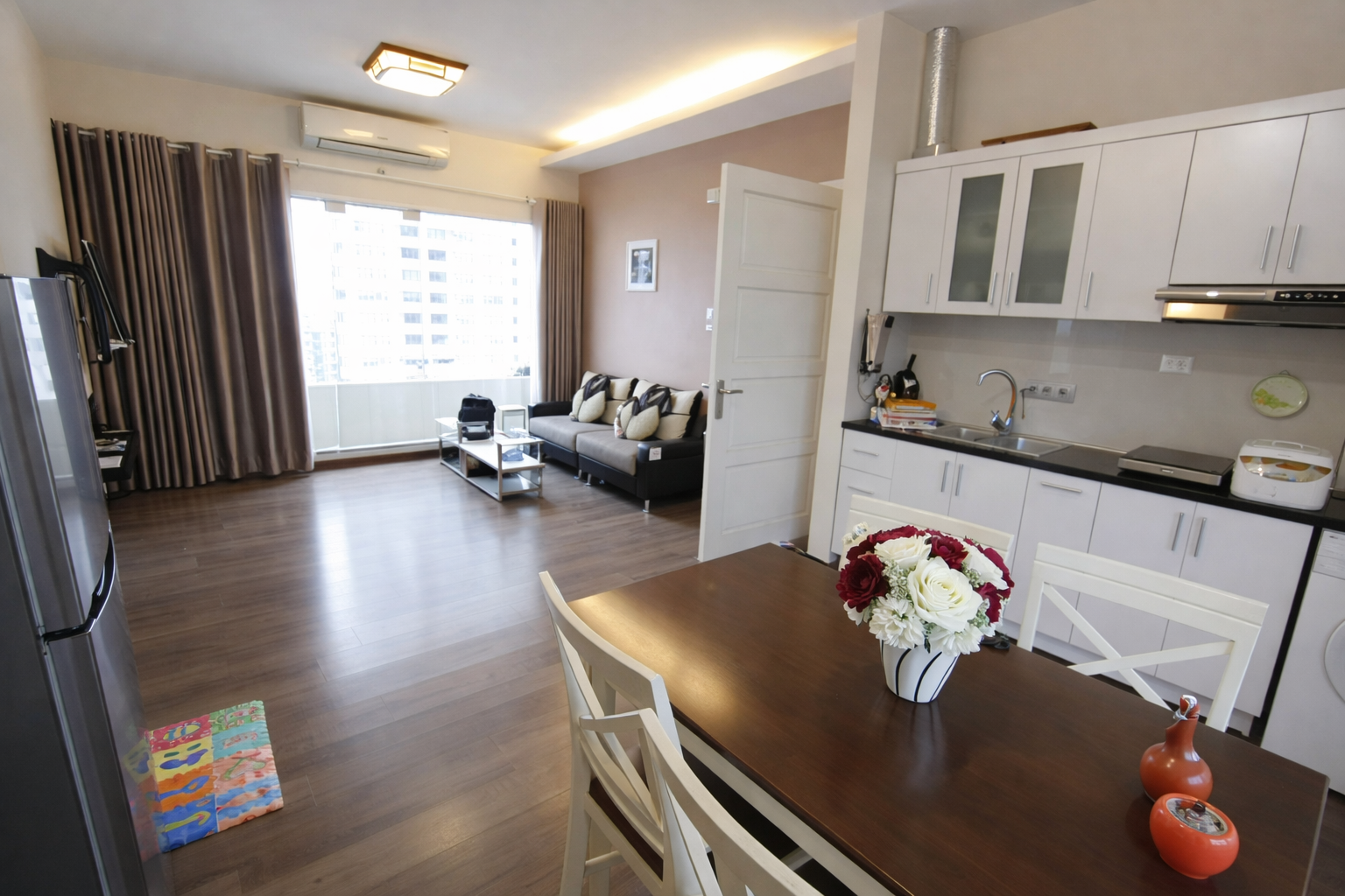 *BEST COMFY 02 Bedroom Property For Rent in Kim ma Street, Ba Dinh*