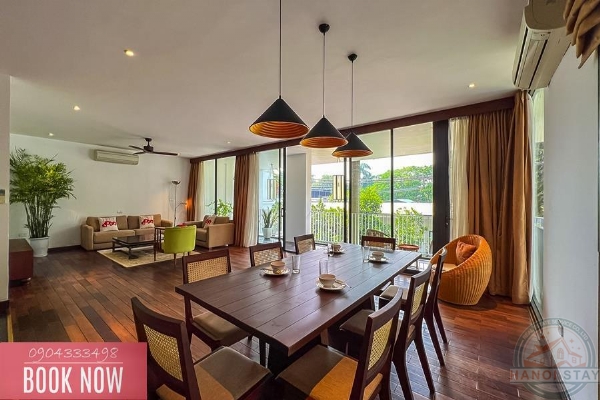 Contemporary Living: Rent this Spacious 3-Bedroom Apartment in Xom Chua, Near the Lake 6