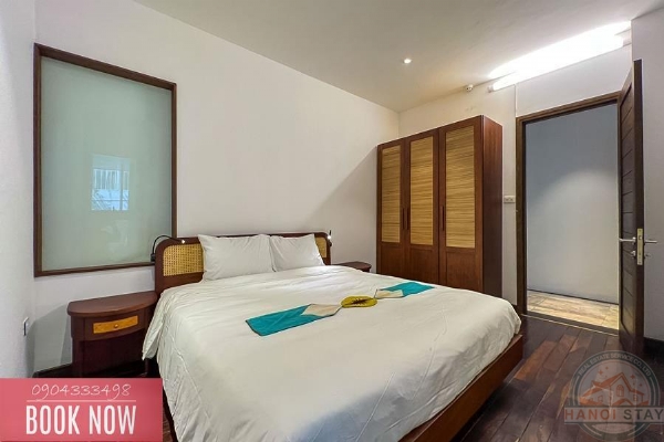 Contemporary Living: Rent this Spacious 3-Bedroom Apartment in Xom Chua, Near the Lake 33