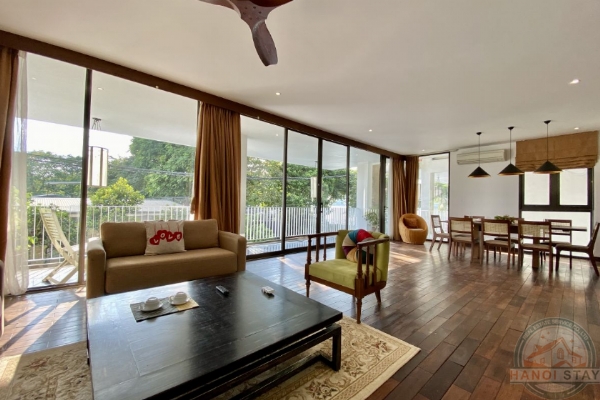 Contemporary Living: Rent this Spacious 3-Bedroom Apartment in Xom Chua, Near the Lake 10