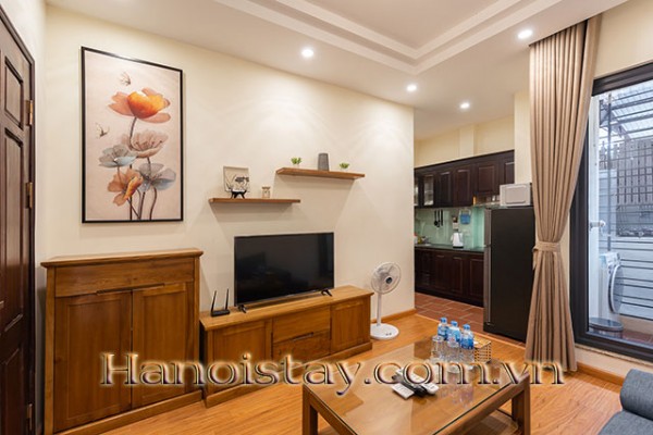 *Convenient One Bedroom Apartment Rental in Kham Thien street, Dong Da* 3