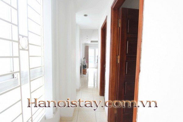 Convenient One bedroom Apartment Rental in Truc Bach Area, Ba Dinh, Budget Price 7