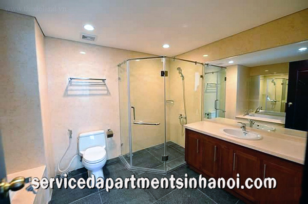 Convenient Two bedroom Apartment in R5 Tower, Vinhomes Royal City 8