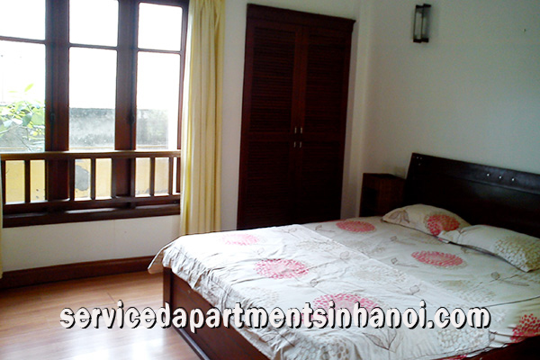 Cozy & airy studio apartment near Truc Bach Lake for rent 4