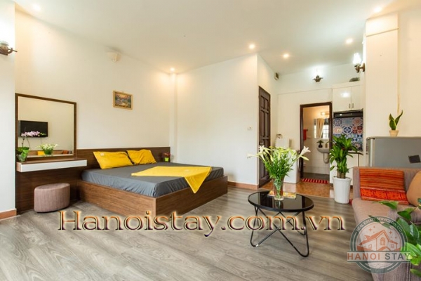 *Cozy and Lake View property for rent in Truc Bach Area, Ba Dinh* 5