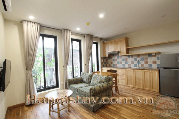 Cozy Modern Apartment for rent in Dang thai mai str, Tay Ho 1
