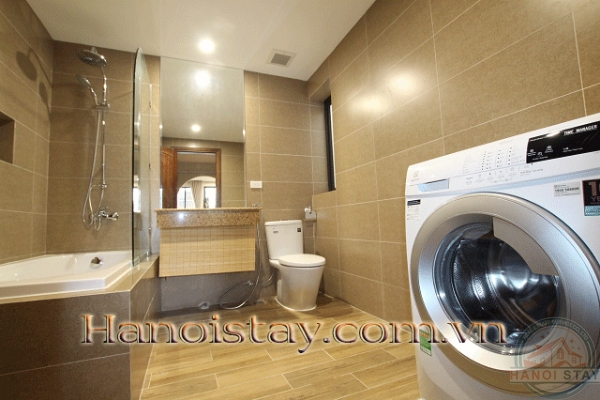 Cozy Modern Apartment for rent in Dang thai mai str, Tay Ho 3