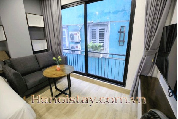 *Cozy, Peaceful & Modern Studio Suite in Cau Giay District, Urban Hanoi* 1