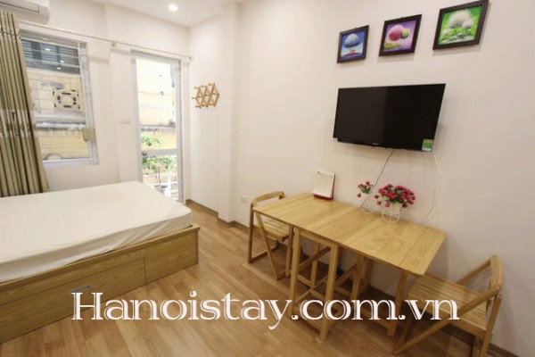 Cozy Studio Apartment near Hoan Kiem Lake for rent 1