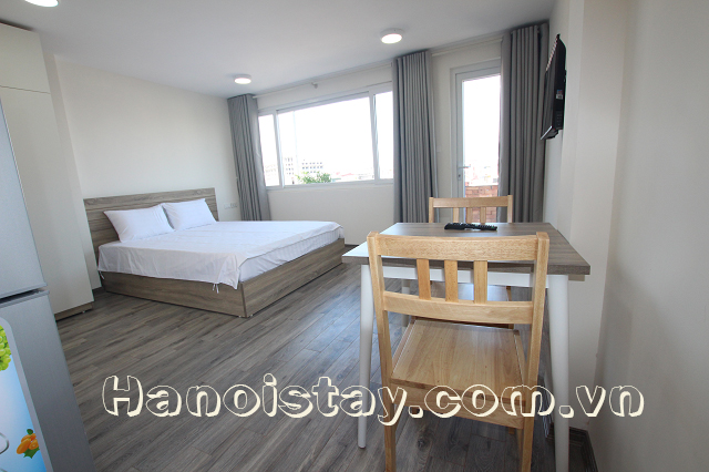 Cozy Studio Type Apartment Rental in Van Cao street, Ba Dinh 2