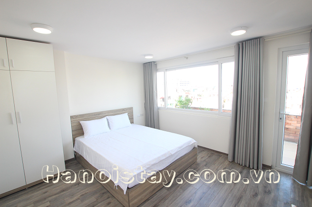 Cozy Studio Type Apartment Rental in Van Cao street, Ba Dinh 6