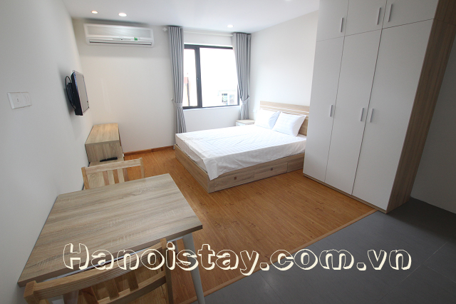 Cozy Studio Type Apartment Rental in Van Cao street, Ba Dinh 8
