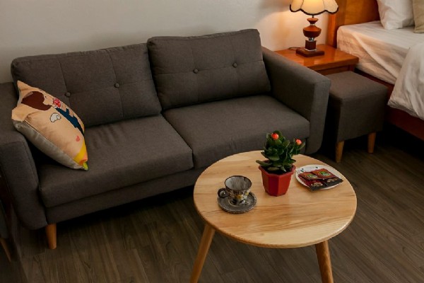 Cozy Studio Type Property Rental in Tu Hoa street, Tay Ho, Big Balcony 1