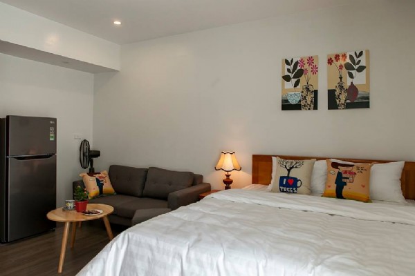Cozy Studio Type Property Rental in Tu Hoa street, Tay Ho, Big Balcony 7