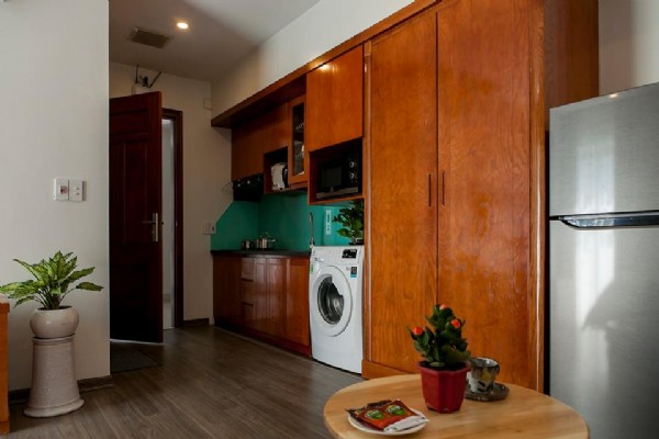 Cozy Studio Type Property Rental in Tu Hoa street, Tay Ho, Big Balcony 8