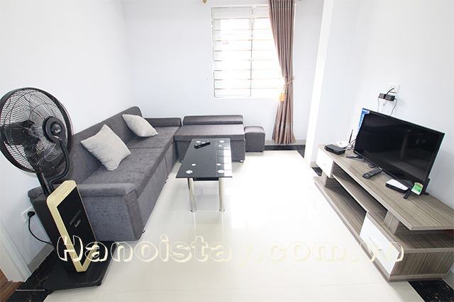 Cozy Two Bedroom Apartment for rent in Kim Ma street, Ba Dinh 2