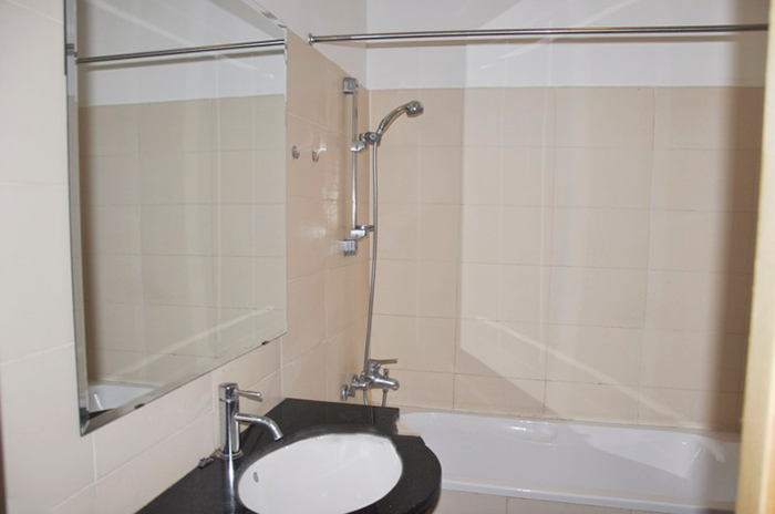 Cozy Two Bedroom Apartment Rental in Dao Tan str, Ba Dinh 7