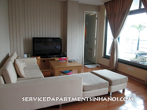 Cozy two bedroom flat with open balcony facing to Thu Le Lake 8