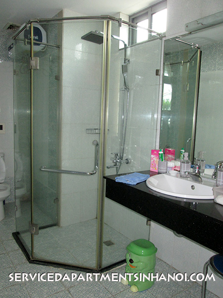 Cozy two bedroom flat with open balcony facing to Thu Le Lake 2