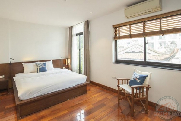 Delicate & Well Furnished 02 Bedroom Apartment For rent inTruc Bach, Ba Dinh 3