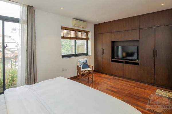 Delicate & Well Furnished 02 Bedroom Apartment For rent inTruc Bach, Ba Dinh 7