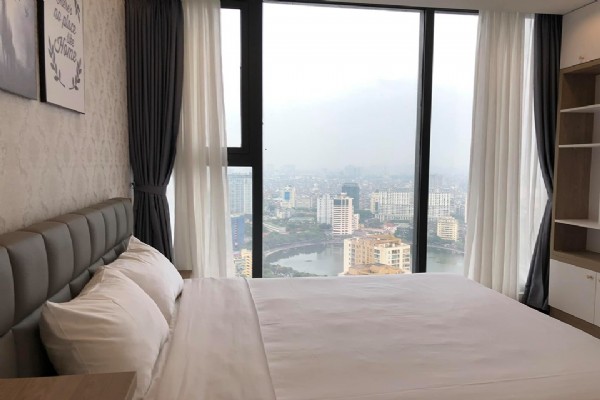 *Delight 4 Bedroom Apartment For Rent in Vinhomes Metropolis* 11