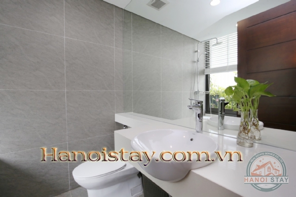 *Delightful and modern Apartment in Trinh Cong Son str, Tay Ho, Excellent Value Accommodation* 8