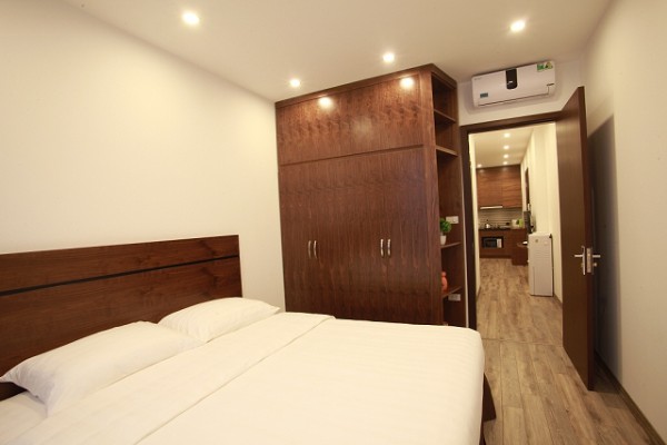 Deluxe Executive Property for Rent in Tran Quoc Hoan Street, Cau Giay 2