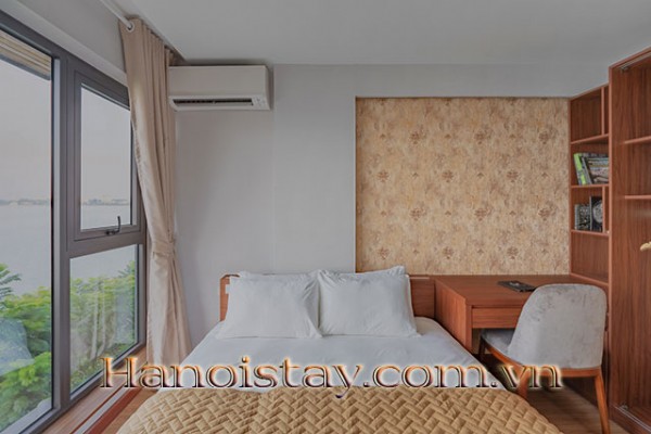 *Deluxe LAKE VIEW Apartment Rental in Central Òf Hanoi, Viet Nam* 8