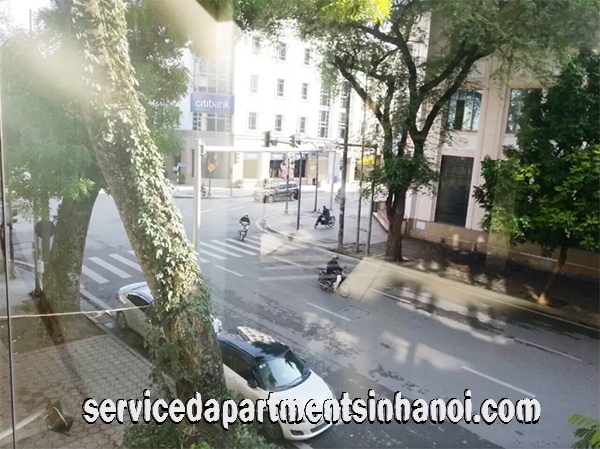 Deluxe Studio Type Apartment for rent near Hoan Kiem Lake, Hanoi 2