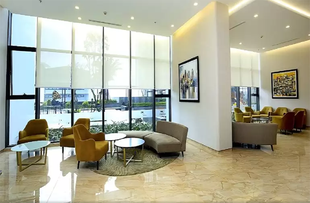*Deluxe Three Bedroom Apartment For Rent in Vinhomes Metropolis* 13