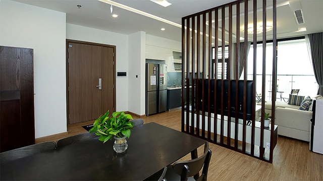 *Deluxe Three Bedroom Apartment For Rent in Vinhomes Metropolis* 14