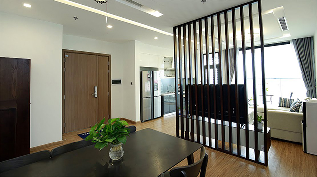 *Deluxe Three Bedroom Apartment For Rent in Vinhomes Metropolis* 26