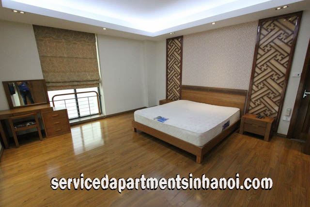Deluxe Three bedroom apartment rental In Doi can St, Ba Dinh 14