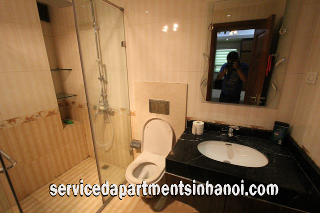 Deluxe Three bedroom apartment rental In Doi can St, Ba Dinh 17