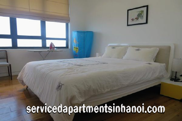 Deluxe Three bedroom Apartment Rental in IPH, 241 Xuan Thuy, Cau Giay 7