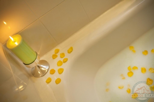 DIAMOND WESTLAKE SUITES (Sedona Suites Hanoi): Luxury Villa Rentals & Mansion for Rent 2