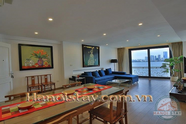 *Direct Lake Front Three Bedroom Apartment for rent in Tu Hoa street, Tay Ho* 2