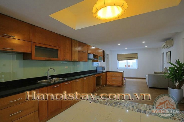 *Direct Lake Front Three Bedroom Apartment for rent in Tu Hoa street, Tay Ho* 7
